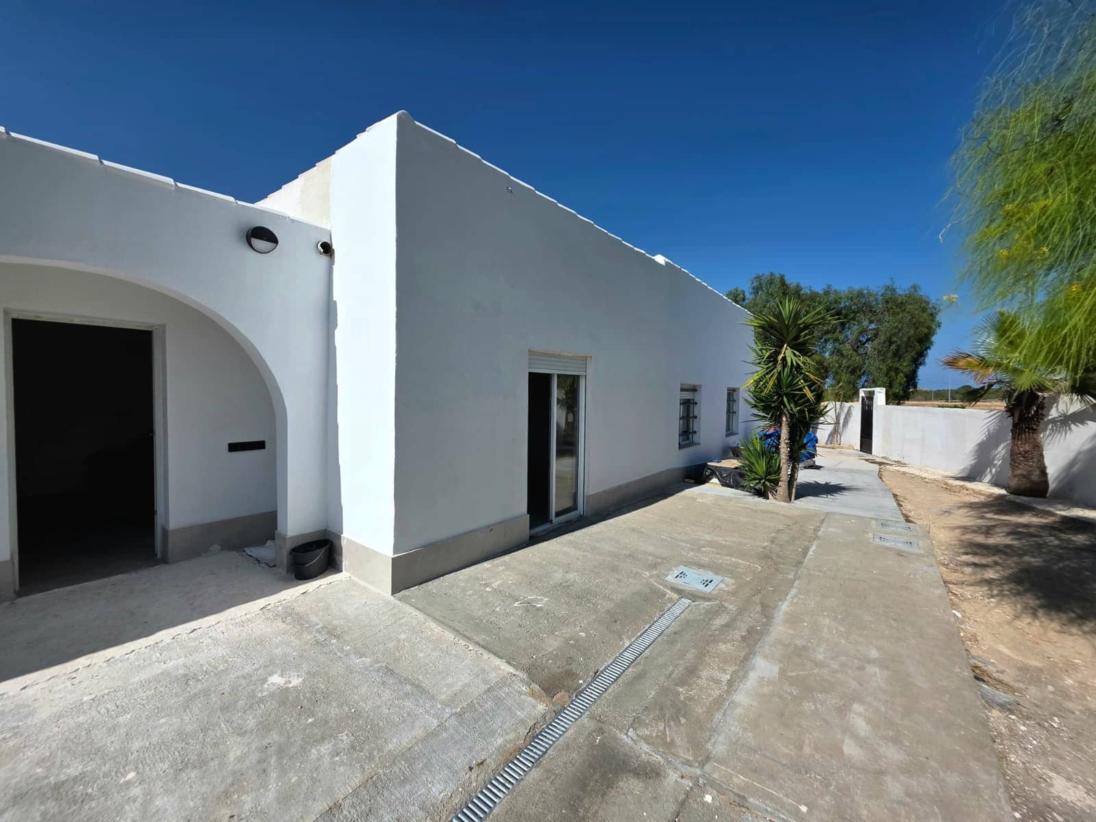 4 bedroom Villa for sale in San Fulgencio - € 305,000 (Ref: 9902165)