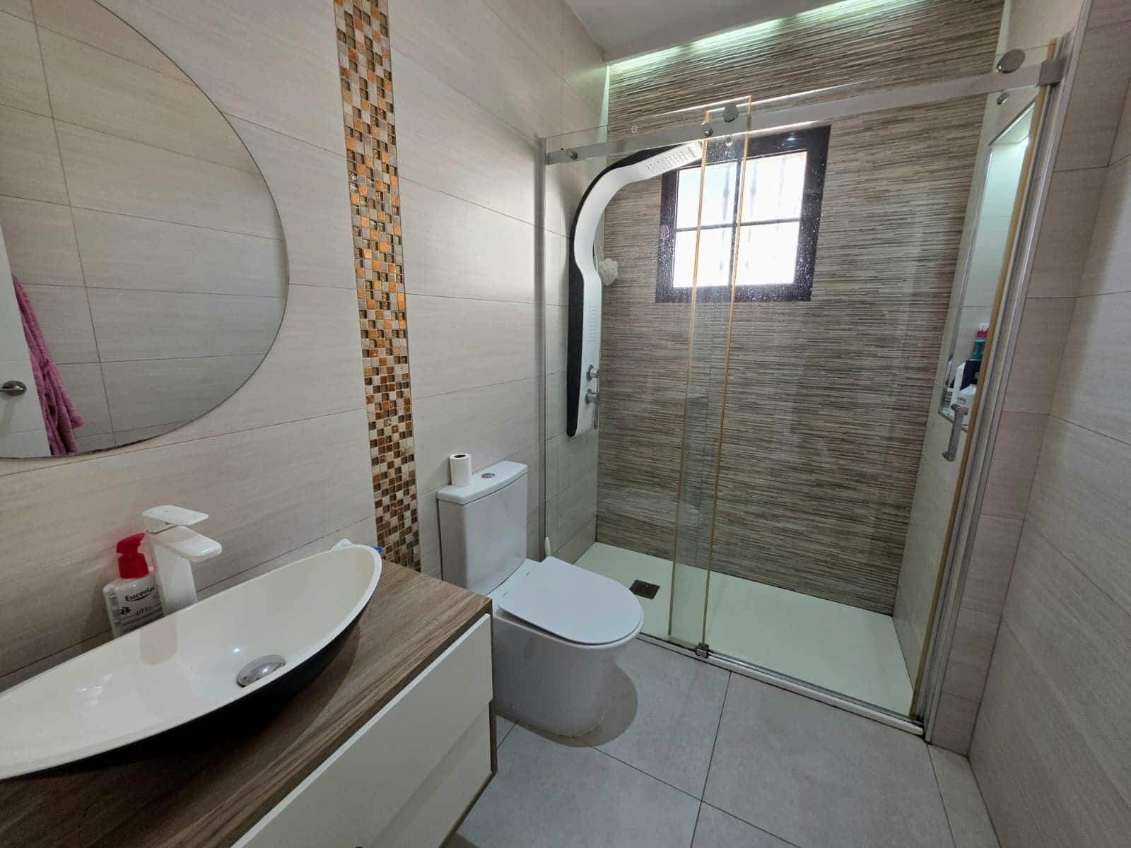 4 slaapkamer Villa te koop in Torrevieja met zwembad - € 299.000 (Ref: 9909784)