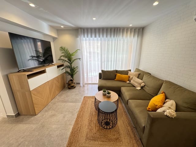 3 soveværelse Lejlighed til salg i Guardamar Playa, Guardamar del Segura - € 286.000 (Ref: 9928519)