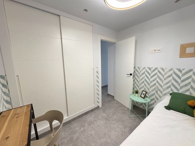 3 chambre Appartement à vendre à Guardamar Playa, Guardamar del Segura - 286 000 € (Ref: 9928519)