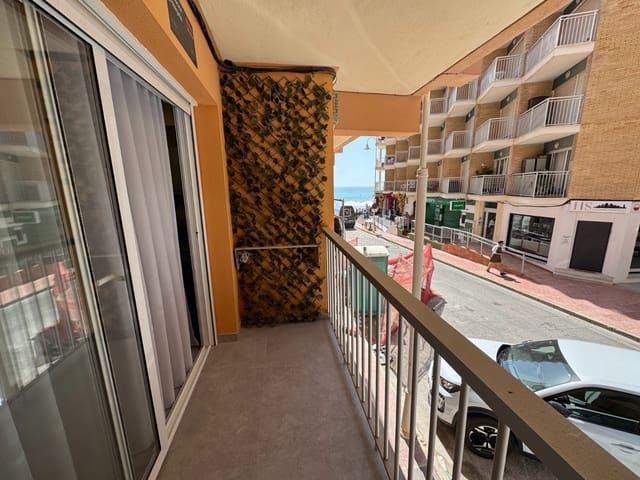 3 chambre Appartement à vendre à Guardamar Playa, Guardamar del Segura - 286 000 € (Ref: 9928519)