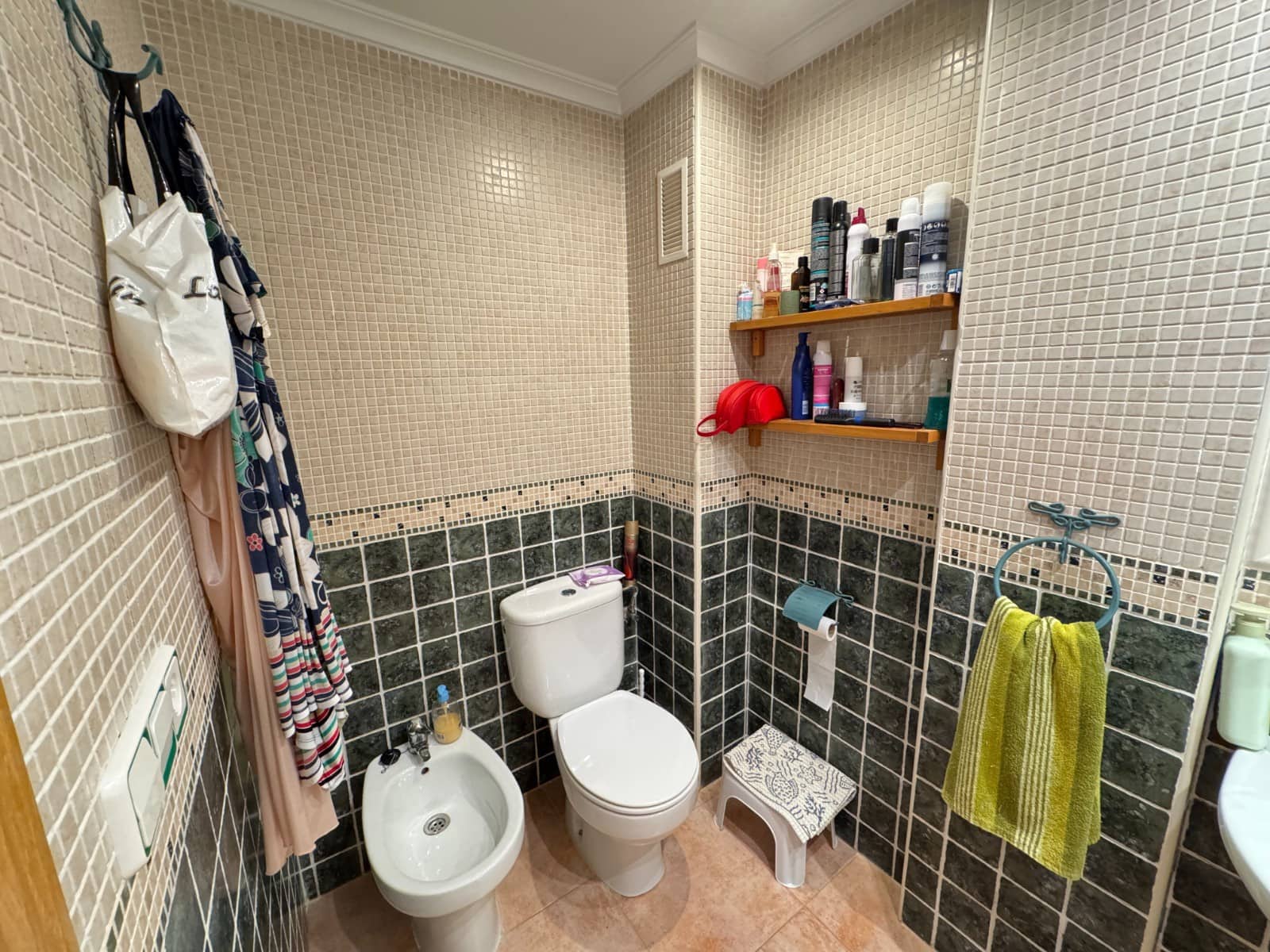 2 bedroom Apartment for sale in Guardamar del Segura with garage - € 190,000 (Ref: 9937331)