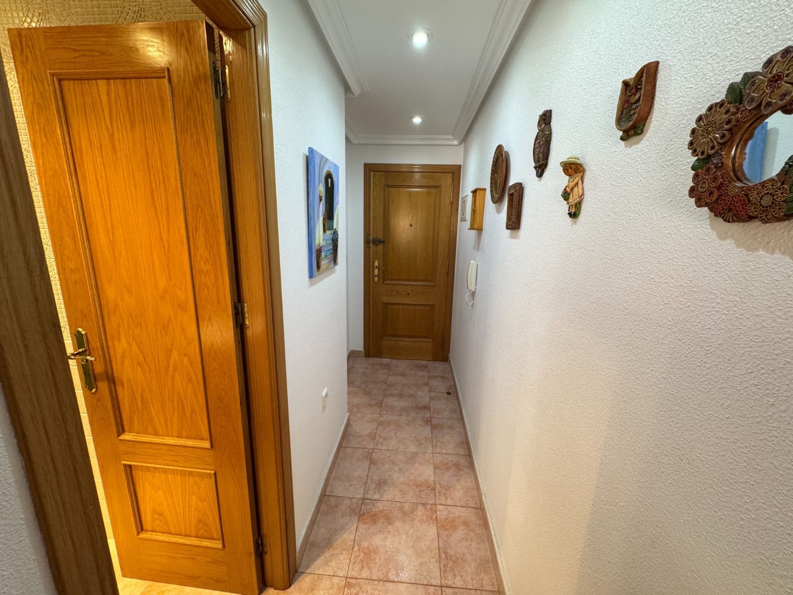 2 bedroom Apartment for sale in Guardamar del Segura with garage - € 190,000 (Ref: 9937331)