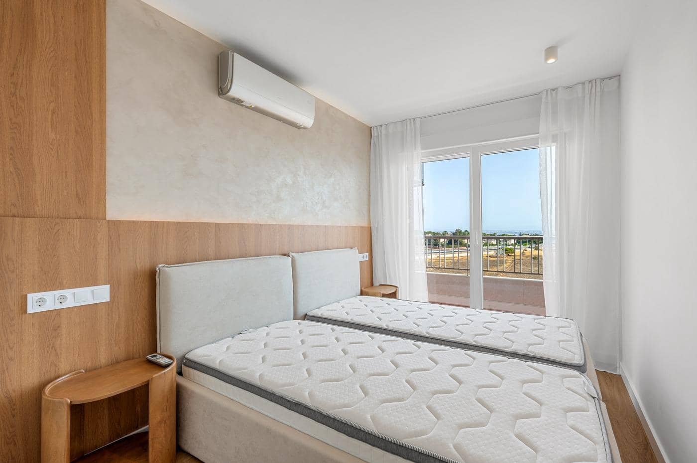 Apartamento de 2 habitaciones en Punta Prima en venta con piscina - 225.000 € (Ref: 9976505)