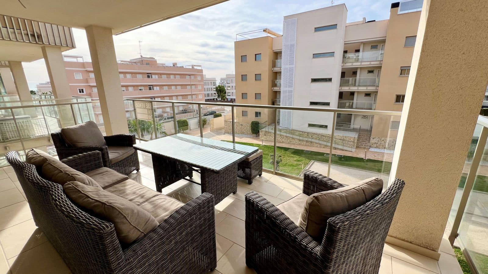 2 camera da letto Appartamento in vendita in Villamartin con piscina - 275.000 € (Rif: 9985566)