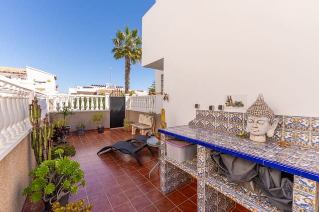 Casa de 2 habitaciones en Punta Prima, Orihuela en venta con piscina - 189.500 € (Ref: 9991908)