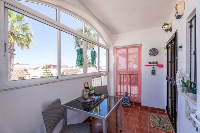 Casa de 2 habitaciones en Punta Prima, Orihuela en venta con piscina - 189.500 € (Ref: 9991908)