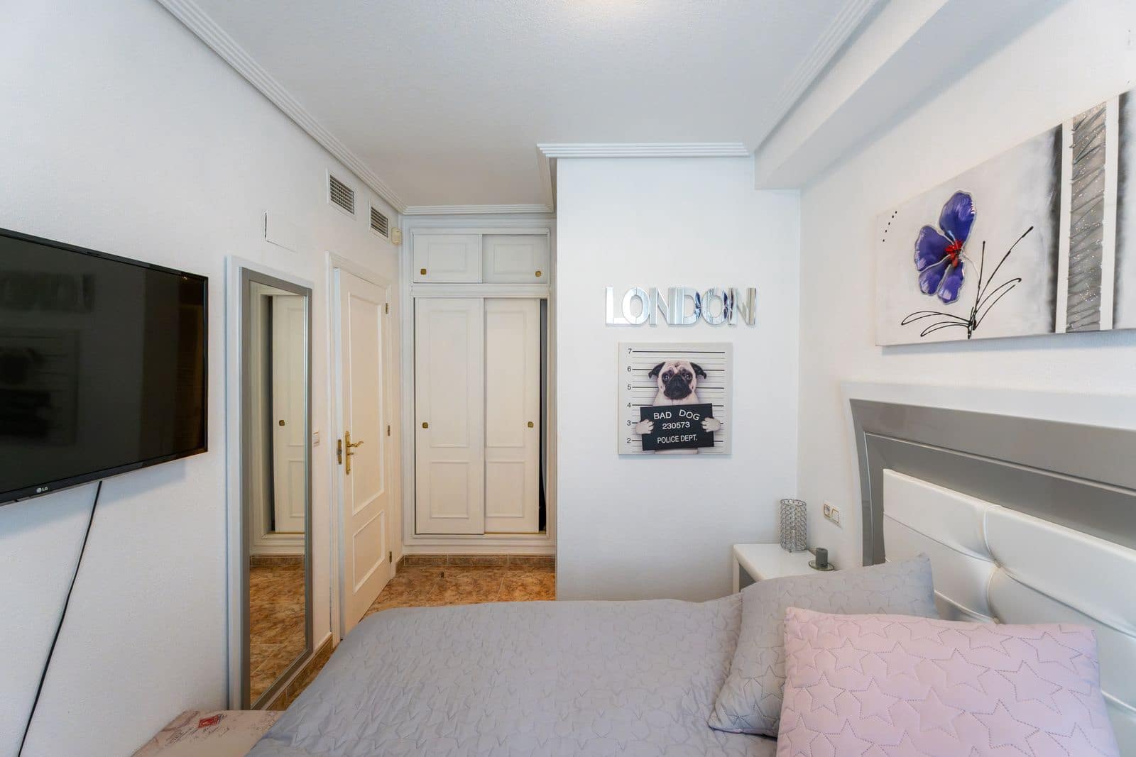 2 makuuhuone Omakotitalo myytävänä paikassa Orihuela Costa mukana uima-altaan - 189 500 € (Ref: 9991908)