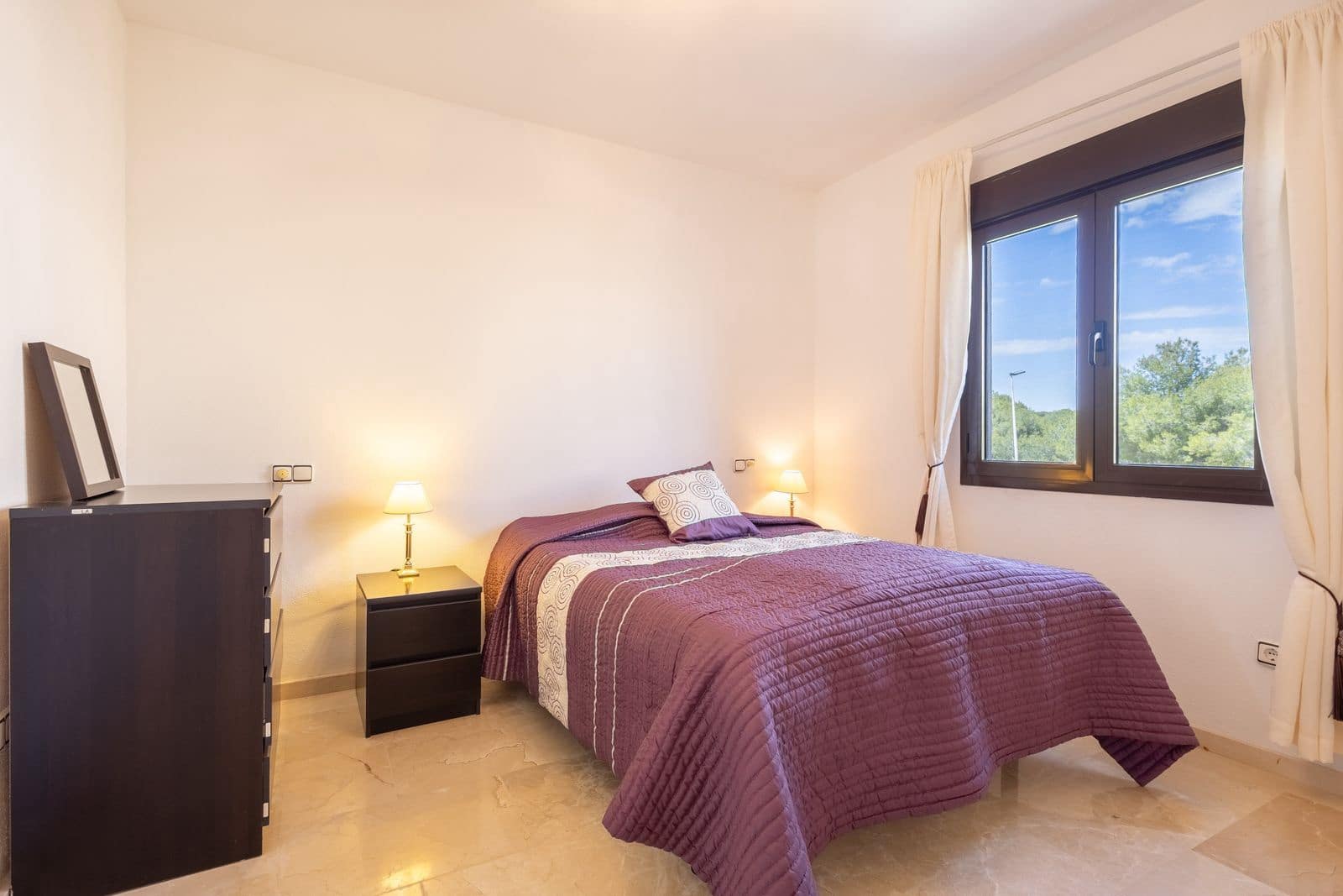 2 bedroom Apartment for sale in Villamartin - € 220,000 (Ref: 9991909)