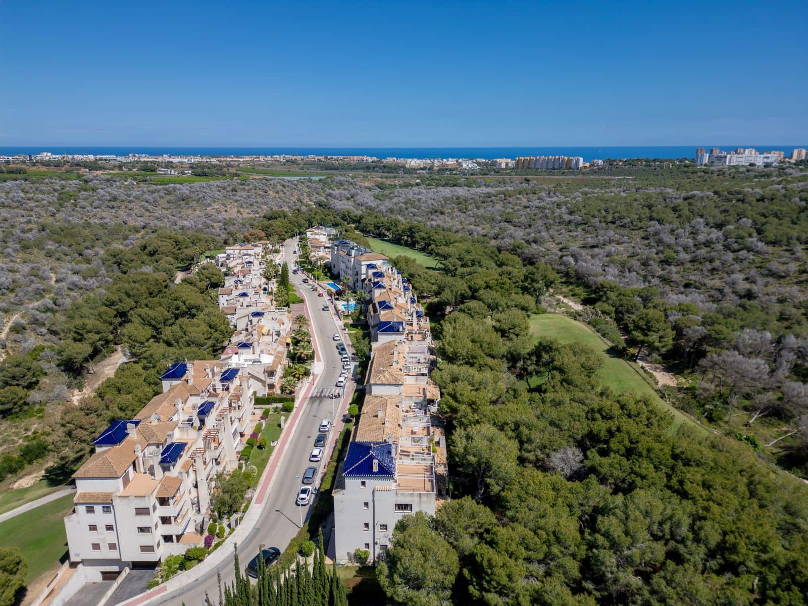 2 bedroom Apartment for sale in Villamartin - € 220,000 (Ref: 9991909)