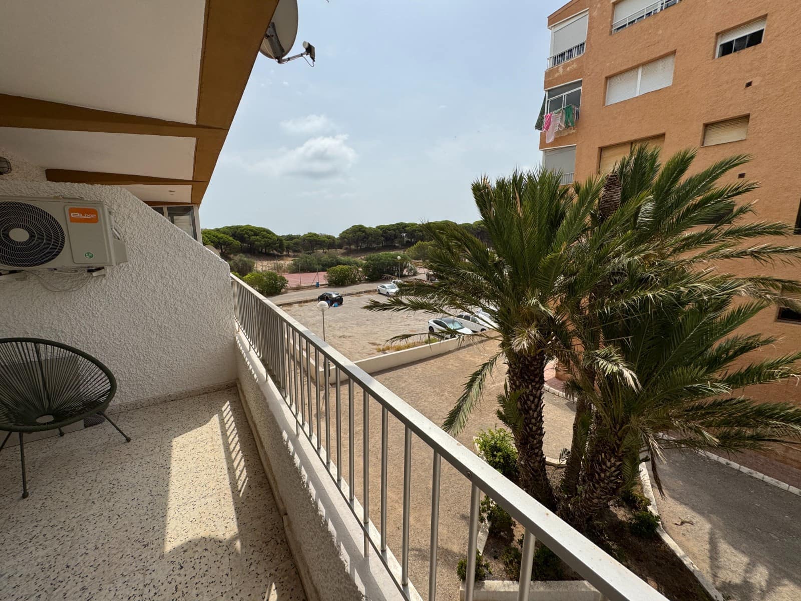 2 quarto Apartamento para venda em Guardamar del Segura com piscina - 161 900 € (Ref: 9995971)