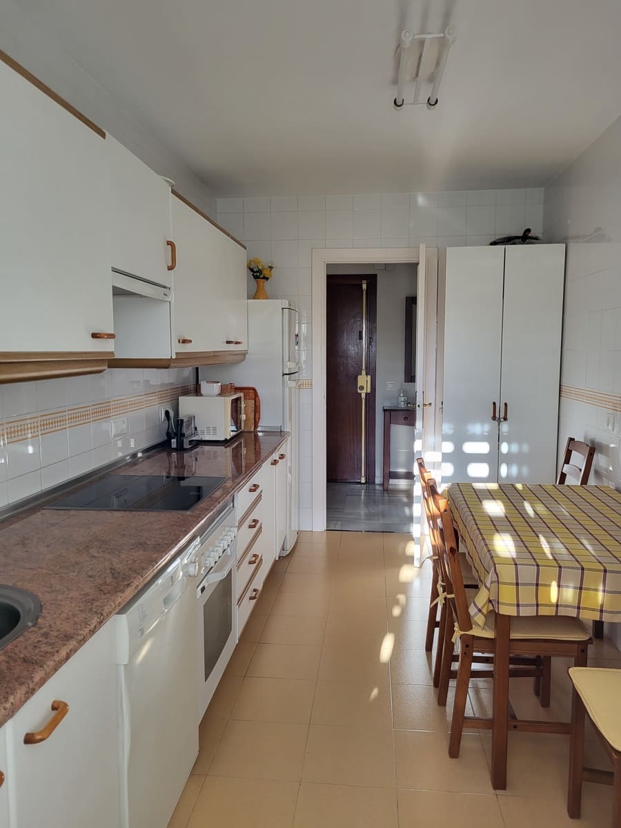 2 Zimmer Apartment zu vermieten in Fuengirola mit Pool - 975 € (Ref: 7372014)