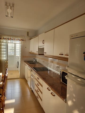 2 bedroom Apartment for rent in Castillo Sohail, Fuengirola with pool - € 975 (Ref: 7372014)