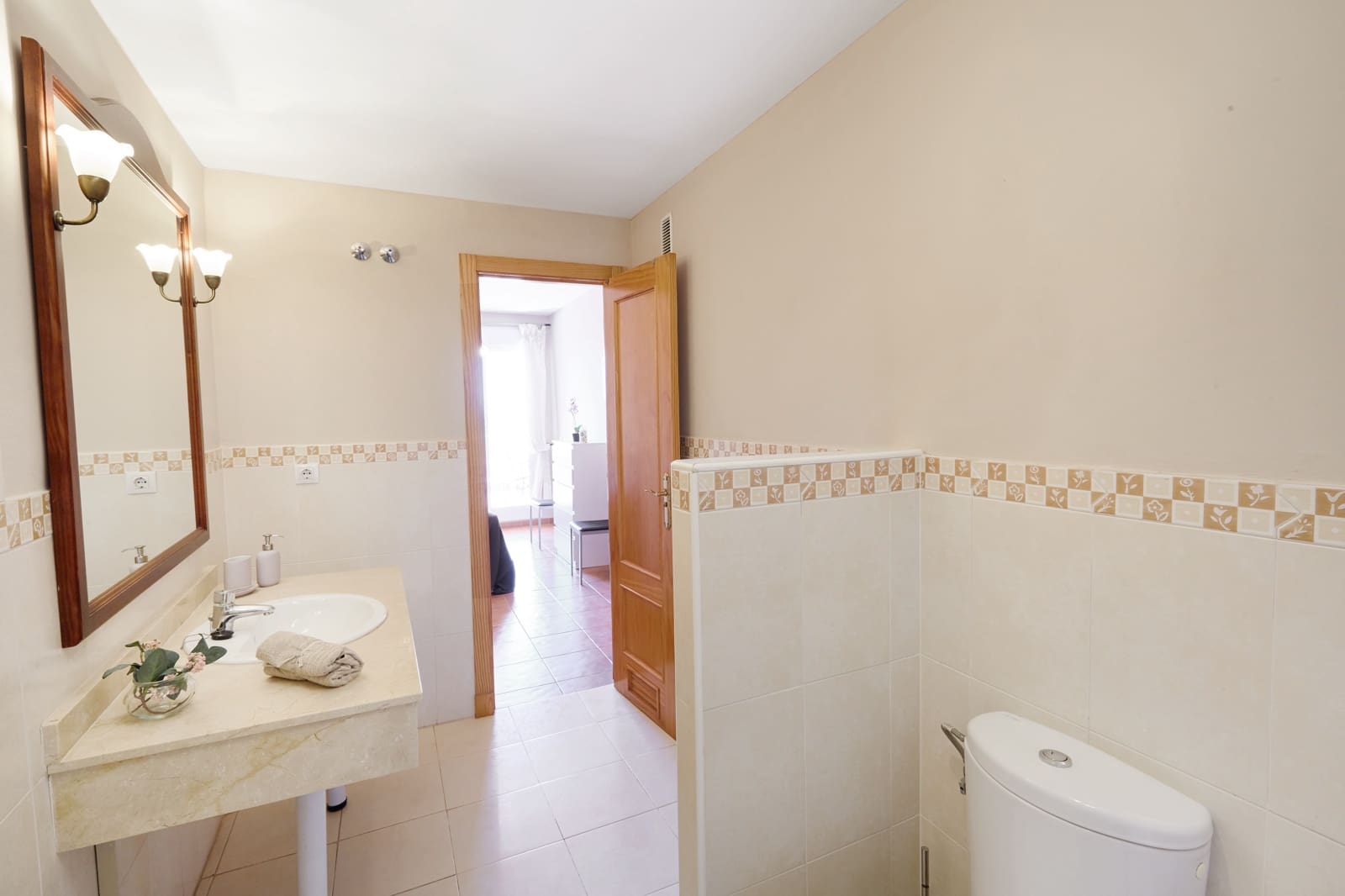 2 bedroom Apartment for rent in Calahonda with pool garage - € 1,400 (Ref: 8253241)