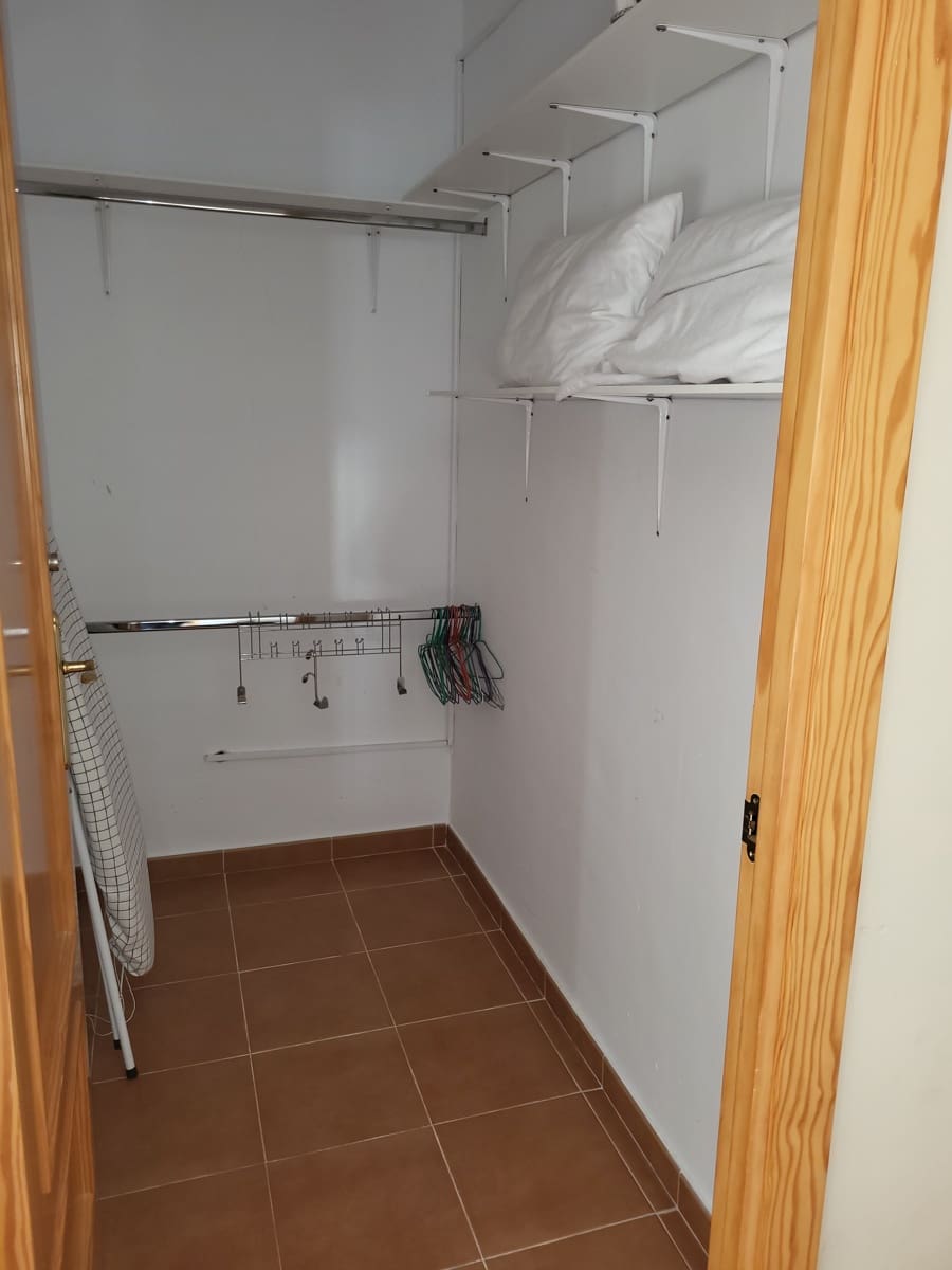2 bedroom Apartment for rent in Calahonda with pool garage - € 1,400 (Ref: 8253241)