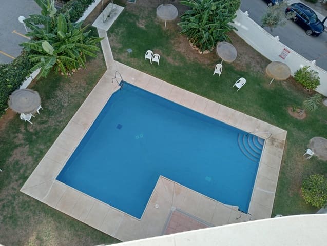 1 bedroom Apartment for rent in Castillo Sohail, Fuengirola with pool - € 800 (Ref: 9345684)