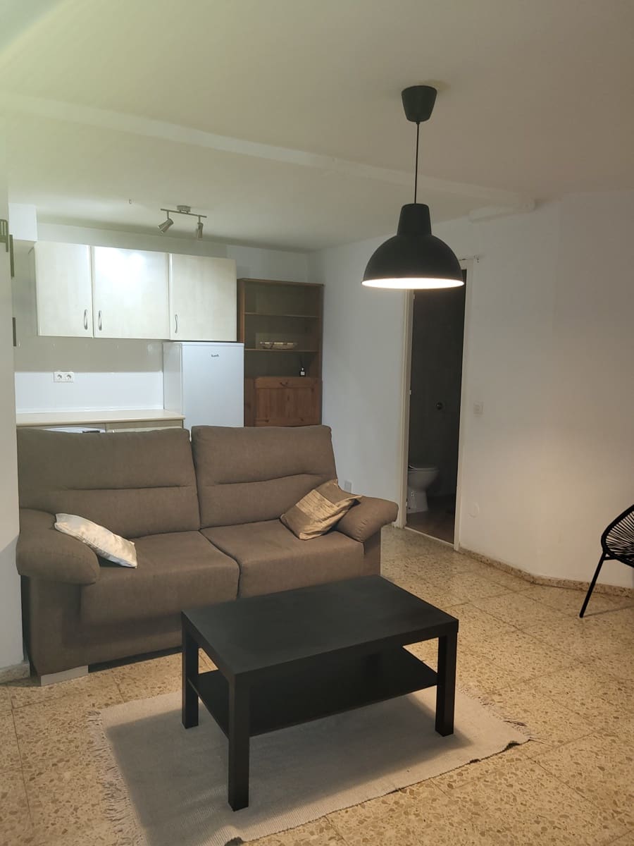 1 soveværelse Lejlighed til leje i Fuengirola med swimmingpool garage - € 800 (Ref: 9411299)