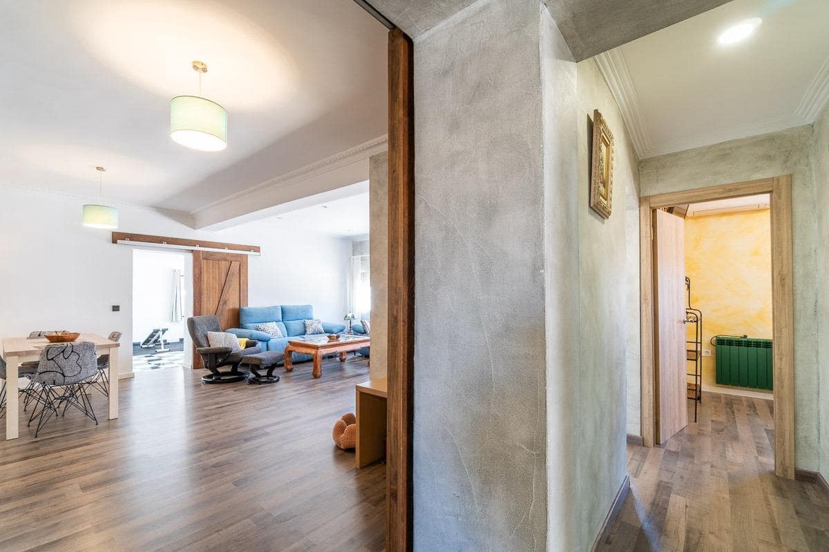 4 soverom Villa til salgs i Torrevieja med svømmebasseng garasje - € 530 000 (Ref: 10009254)