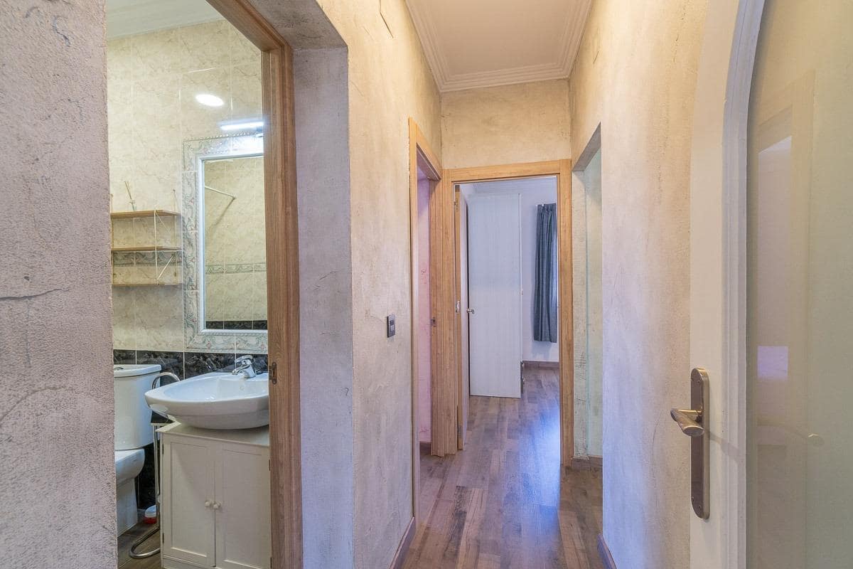 4 soverom Villa til salgs i Torrevieja med svømmebasseng garasje - € 530 000 (Ref: 10009254)
