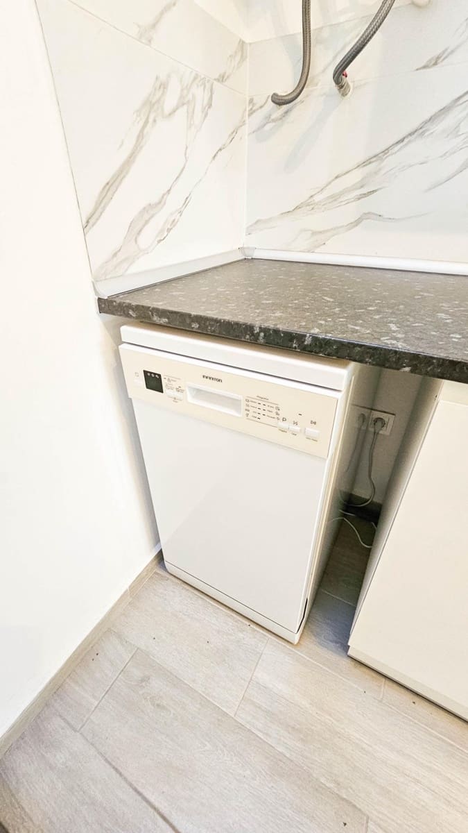 2 slaapkamer Rijtjeshuis te koop in El Limonar met zwembad - € 125.000 (Ref: 10015763)