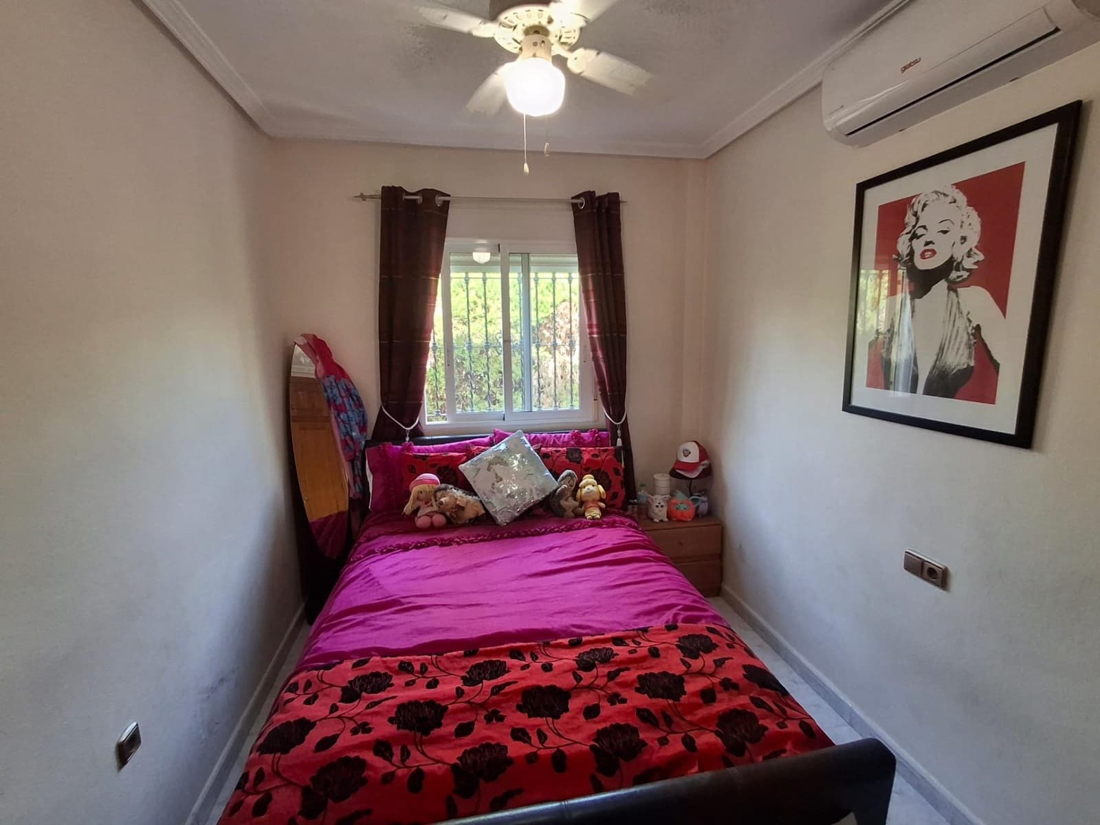 4 chambre Villa/Maison à vendre à Filipinas avec piscine garage - 390 000 € (Ref: 10017659)