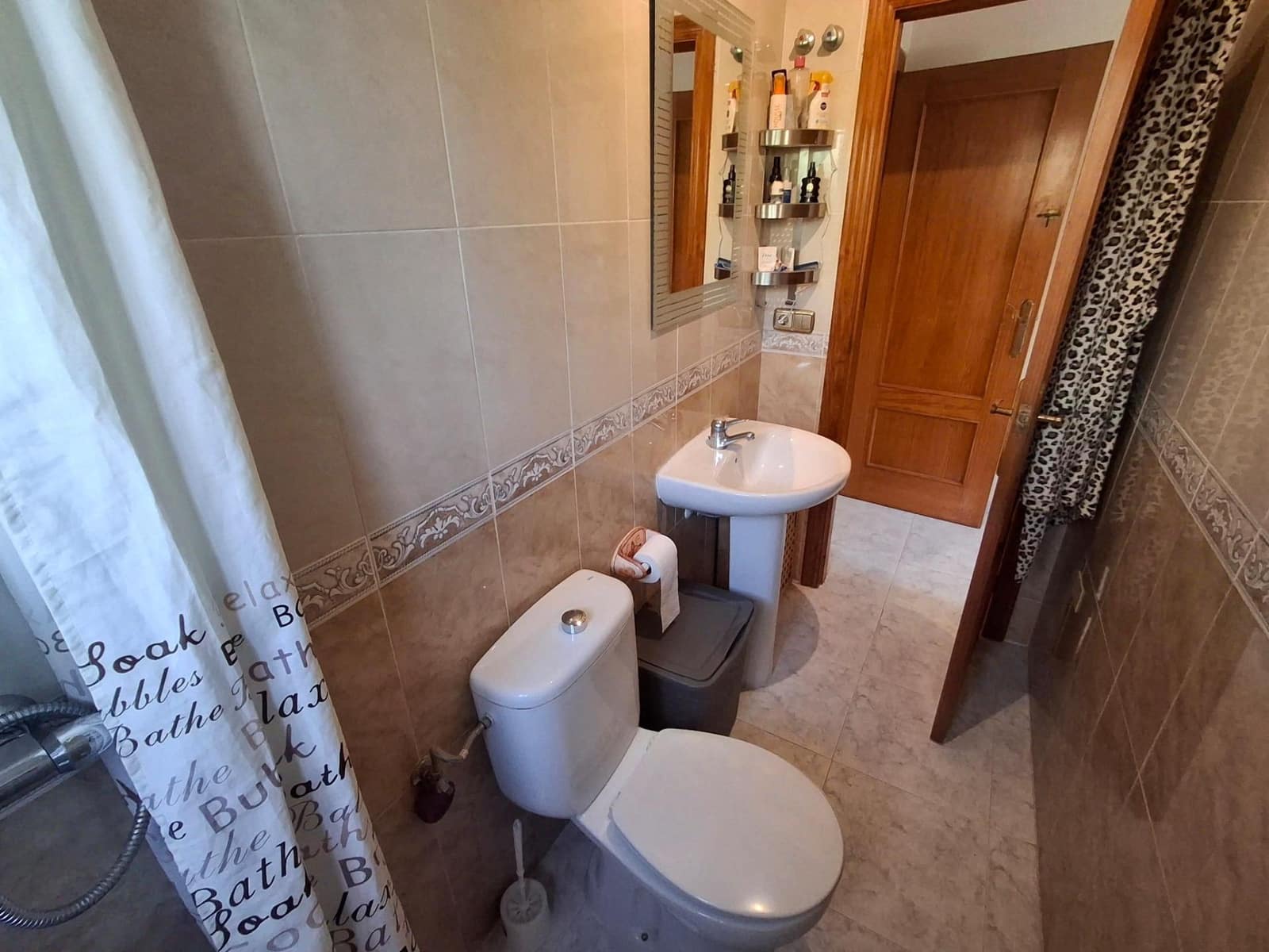 4 chambre Villa/Maison à vendre à Filipinas avec piscine garage - 390 000 € (Ref: 10017659)