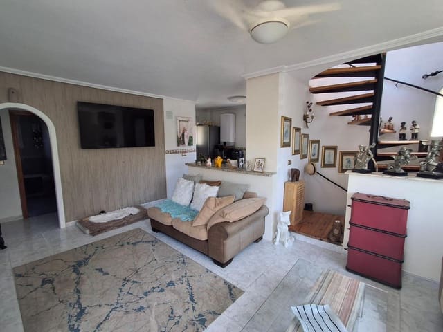 4 chambre Villa/Maison à vendre à Las Filipinas avec piscine garage - 390 000 € (Ref: 10017659)