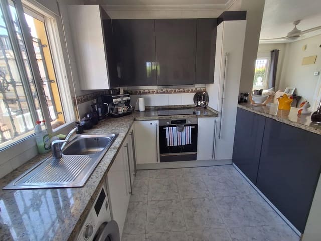 4 chambre Villa/Maison à vendre à Las Filipinas avec piscine garage - 390 000 € (Ref: 10017659)