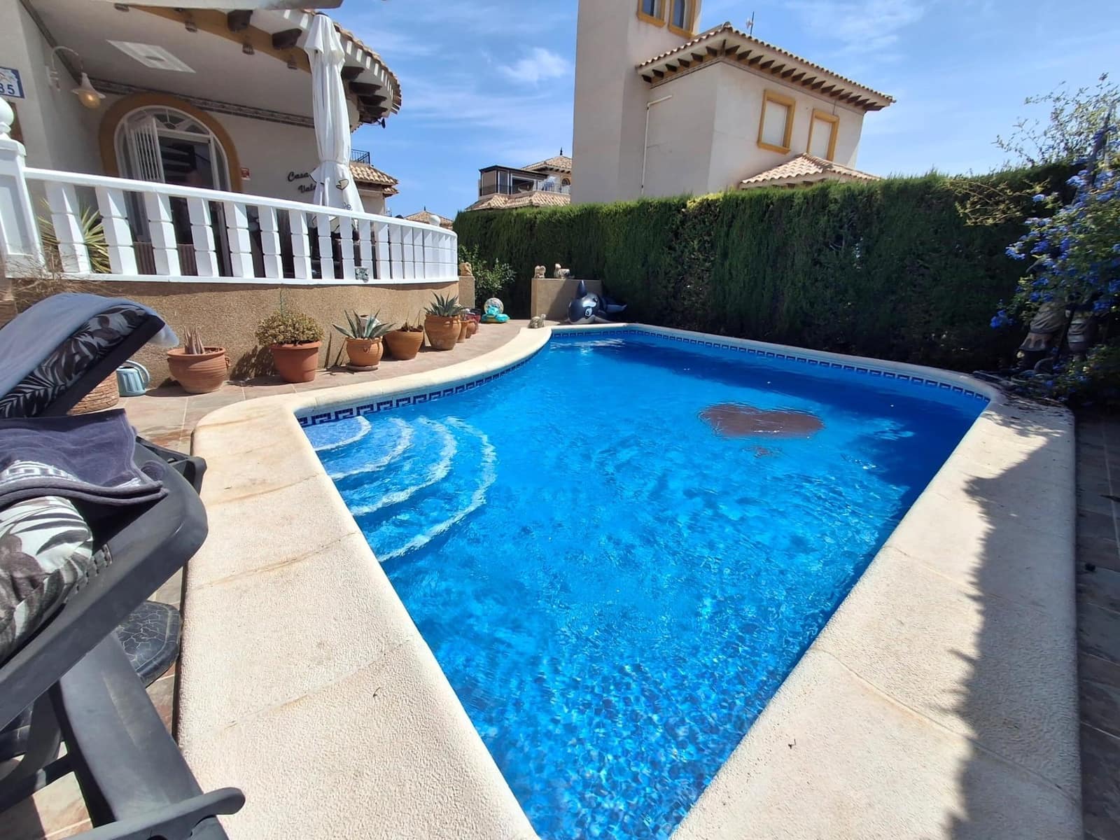 4 chambre Villa/Maison à vendre à Filipinas avec piscine garage - 390 000 € (Ref: 10017659)