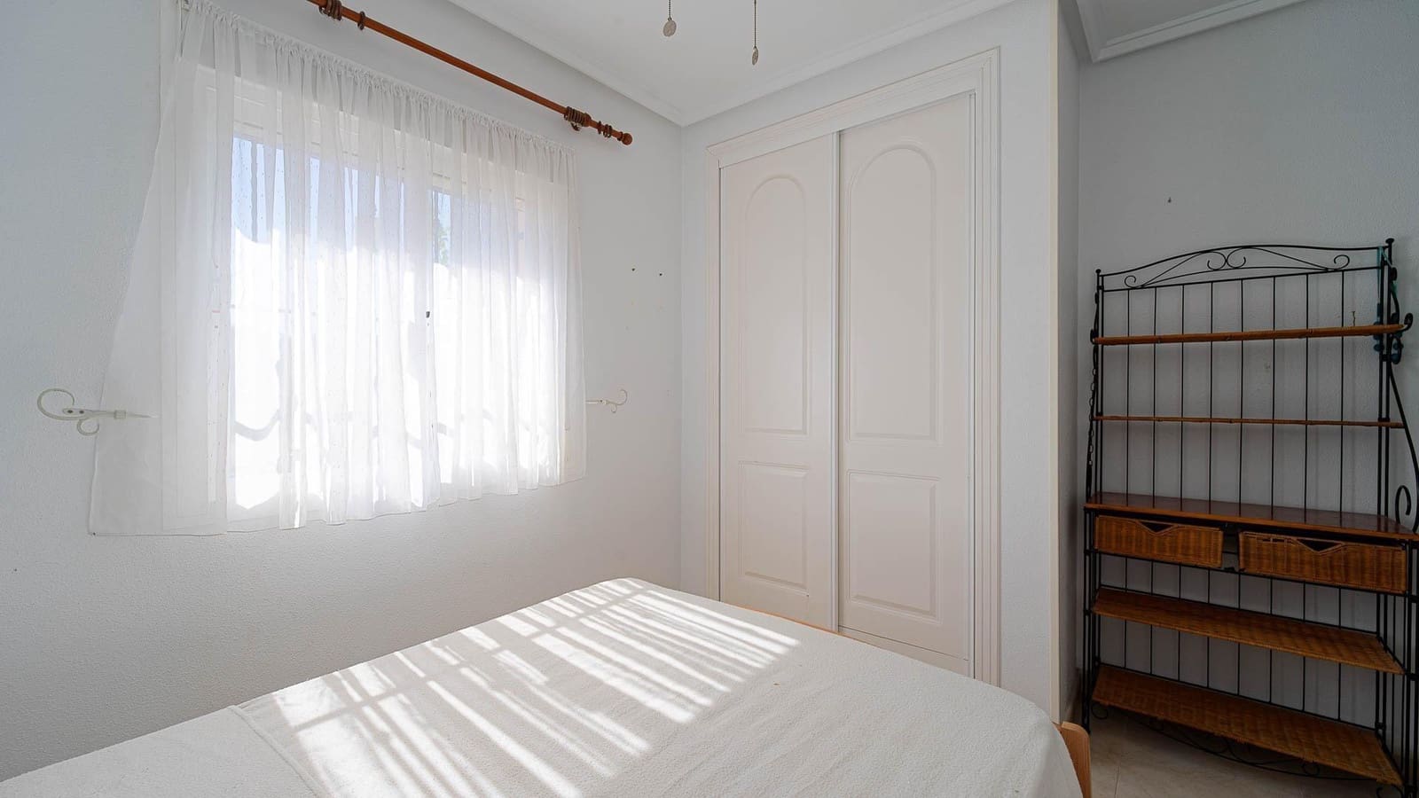 3 bedroom Villa for sale in Rojales - € 244,999 (Ref: 10024358)