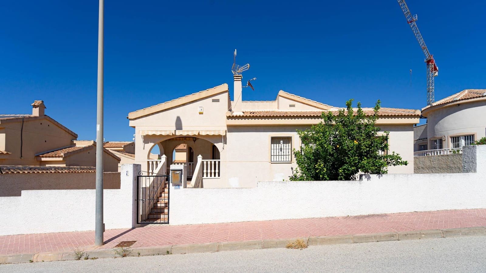 3 bedroom Villa for sale in Rojales - € 244,999 (Ref: 10024358)