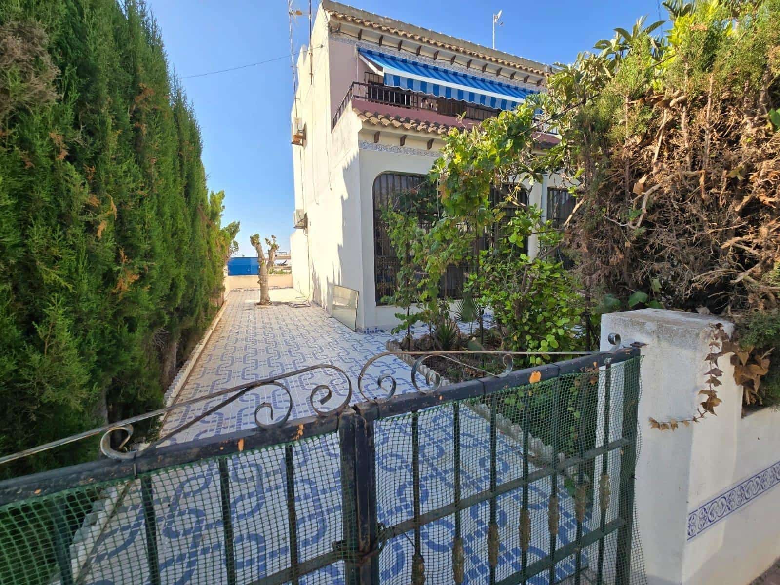 2 sovrum Bungalow till salu i Torrevieja med pool garage - 159 000 € (Ref: 10031960)