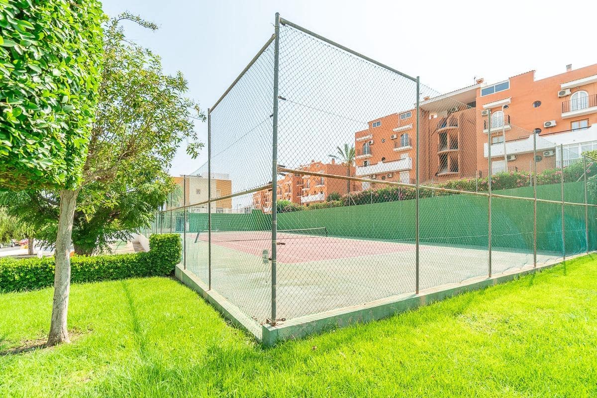 1 camera da letto Bungalow in vendita in Torrevieja con piscina - 149.000 € (Rif: 10031961)