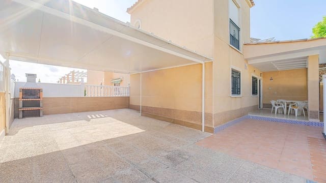 3 bedroom Terraced Villa for sale in Centro, Torrevieja with pool - € 224,999 (Ref: 10031962)