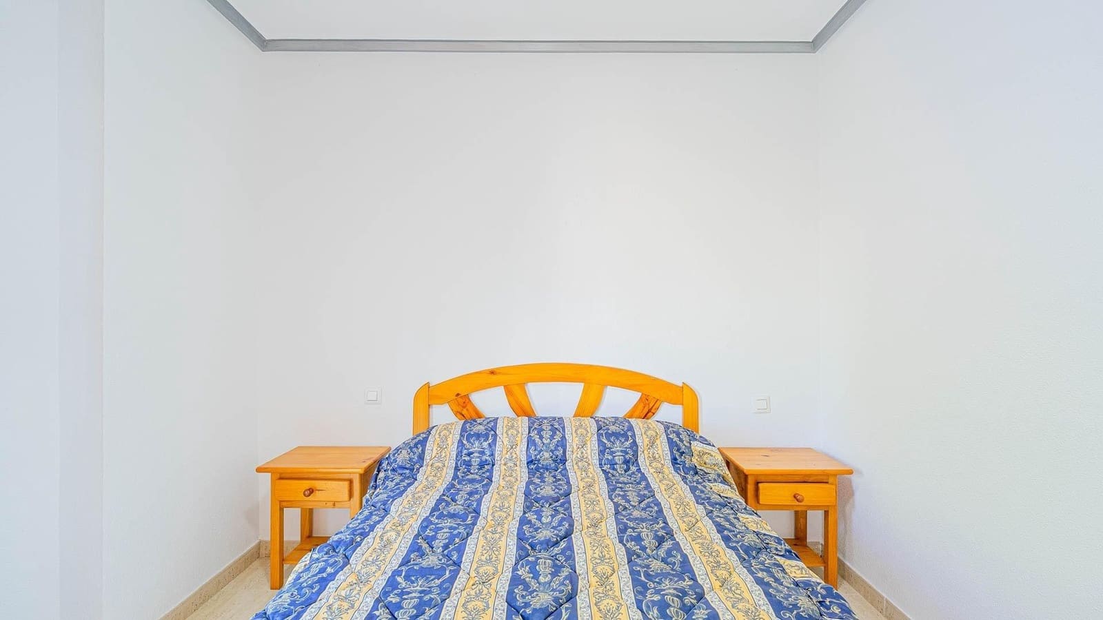 3 sypialnia Dom szeregowy na sprzedaż w Torrevieja z basenem - 224 999 € (Ref: 10031962)