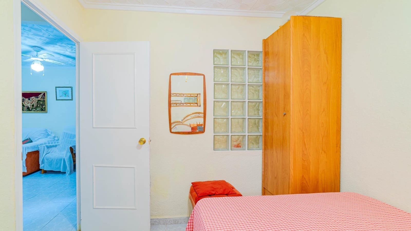 2 Zimmer Reihenhaus zu verkaufen in Torrevieja - 124.999 € (Ref: 10035532)