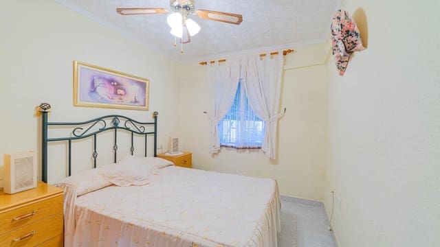 2 Zimmer Reihenhaus zu verkaufen in El Chaparral - La Siesta - La Torreta, Torrevieja - 124.999 € (Ref: 10035532)