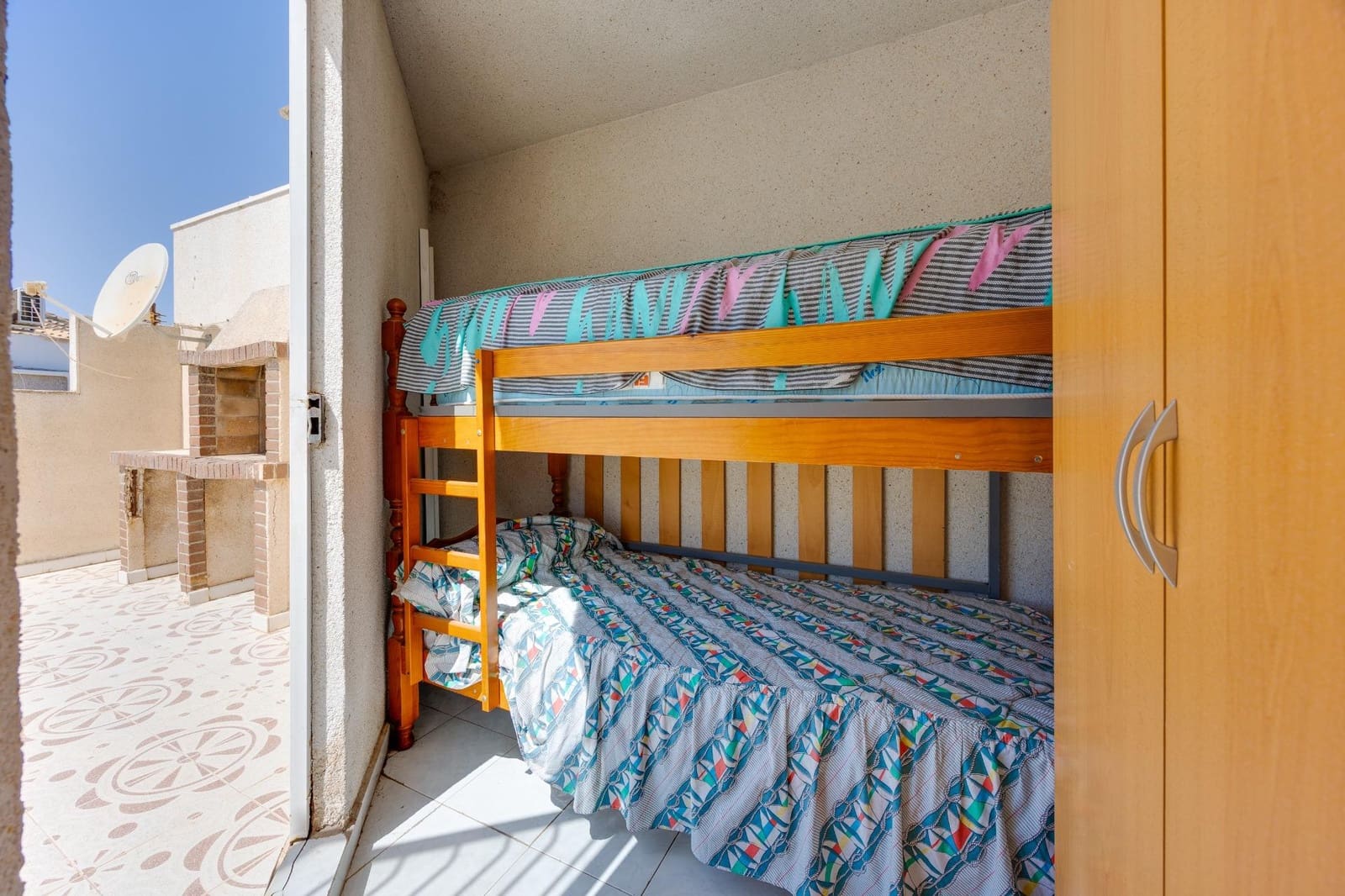 3 bedroom Terraced Villa for sale in Torrevieja with pool - € 169,990 (Ref: 10043193)
