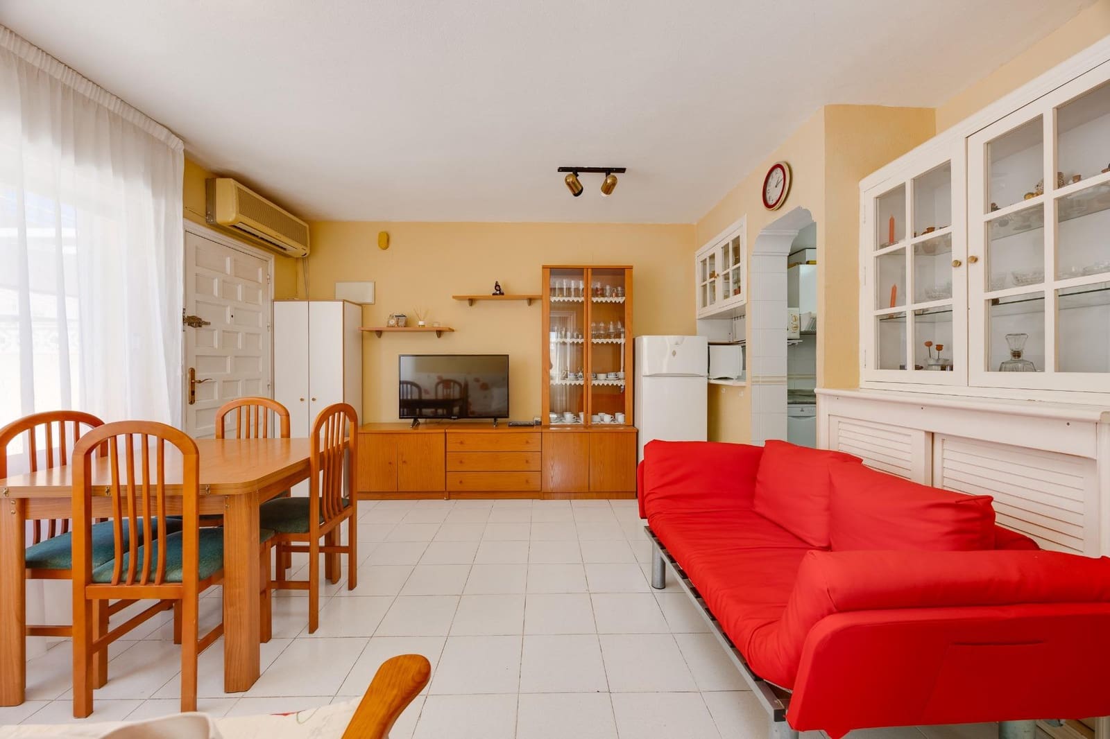 3 bedroom Terraced Villa for sale in Torrevieja with pool - € 169,990 (Ref: 10043193)