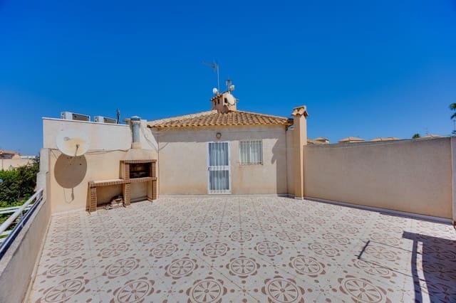 3 makuuhuone Rivitalo myytävänä paikassa Torrevieja mukana uima-altaan 
autotalli - 169 990 € (Ref: 10043193)