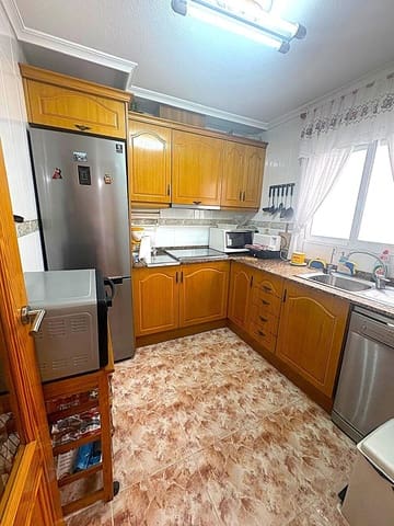 2 bedroom Apartment for sale in Torrevieja with garage - € 199,990 (Ref: 10045224)