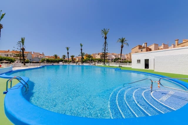 3 bedroom Terraced Villa for sale in El Limonar, Torrevieja with pool - € 219,990 (Ref: 10047514)