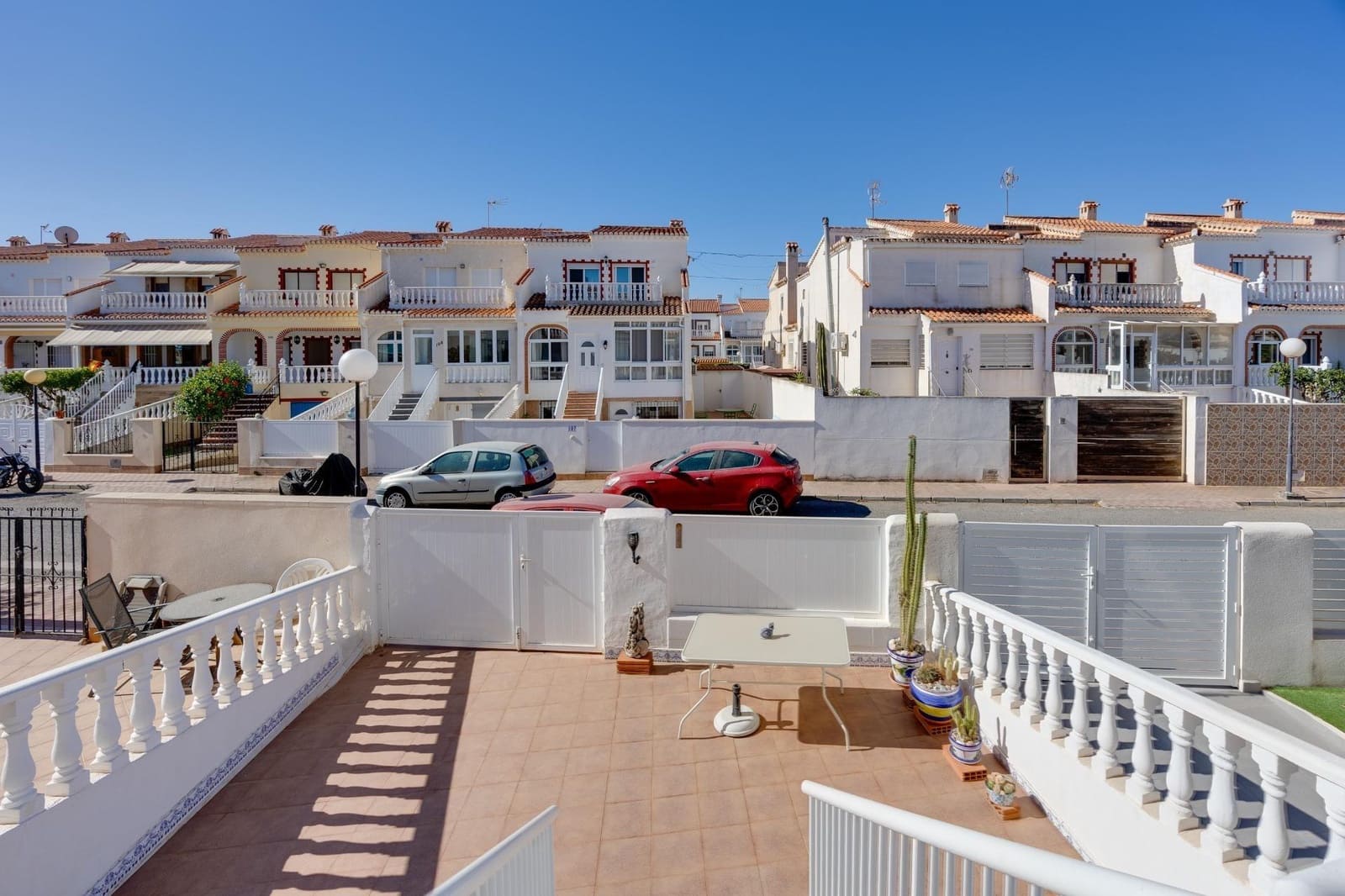 3 bedroom Terraced Villa for sale in El Limonar with pool - € 219,990 (Ref: 10047514)