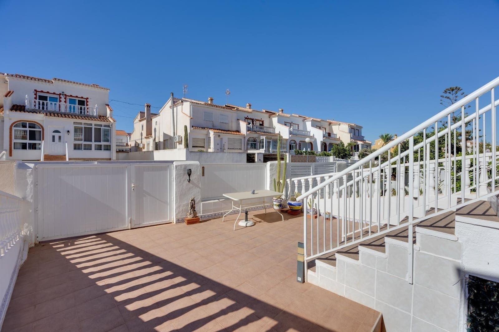 3 bedroom Terraced Villa for sale in El Limonar with pool - € 219,990 (Ref: 10047514)