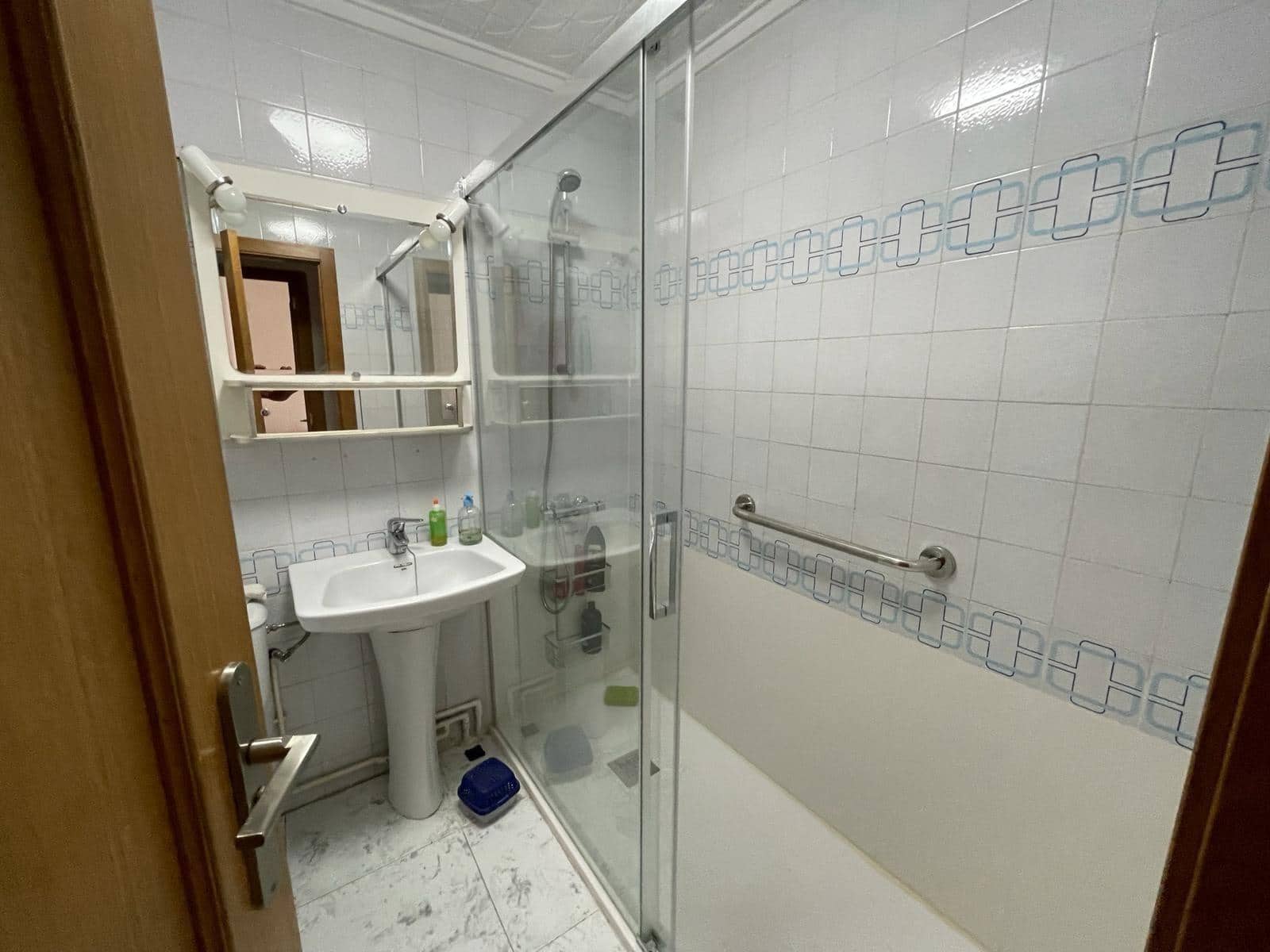 2 slaapkamer Rijtjeshuis te koop in Torrevieja - € 110.000 (Ref: 10047515)