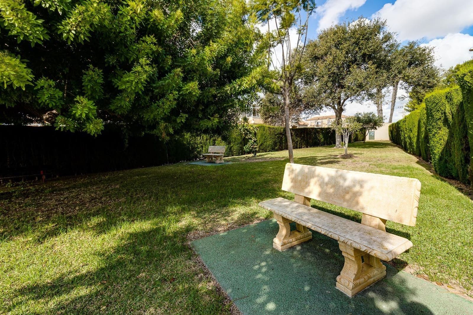 2 slaapkamer Rijtjeshuis te koop in Torrevieja - € 110.000 (Ref: 10047515)