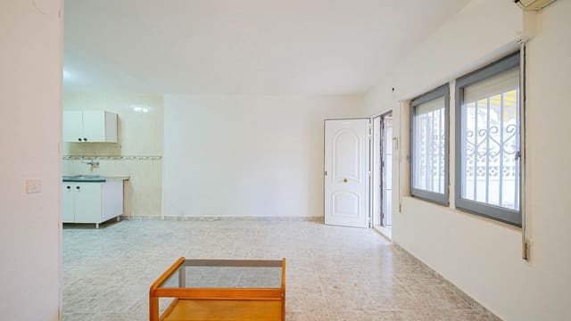 2 makuuhuone Rivitalo myytävänä paikassa El Chaparral - La Siesta - La Torreta, Torrevieja - 105 000 € (Ref: 10047516)