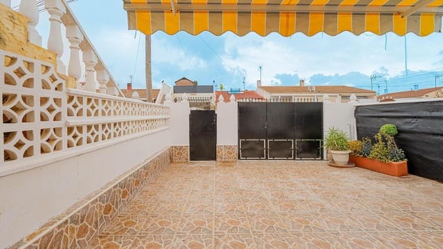 2 makuuhuone Rivitalo myytävänä paikassa El Chaparral - La Siesta - La Torreta, Torrevieja - 105 000 € (Ref: 10047516)