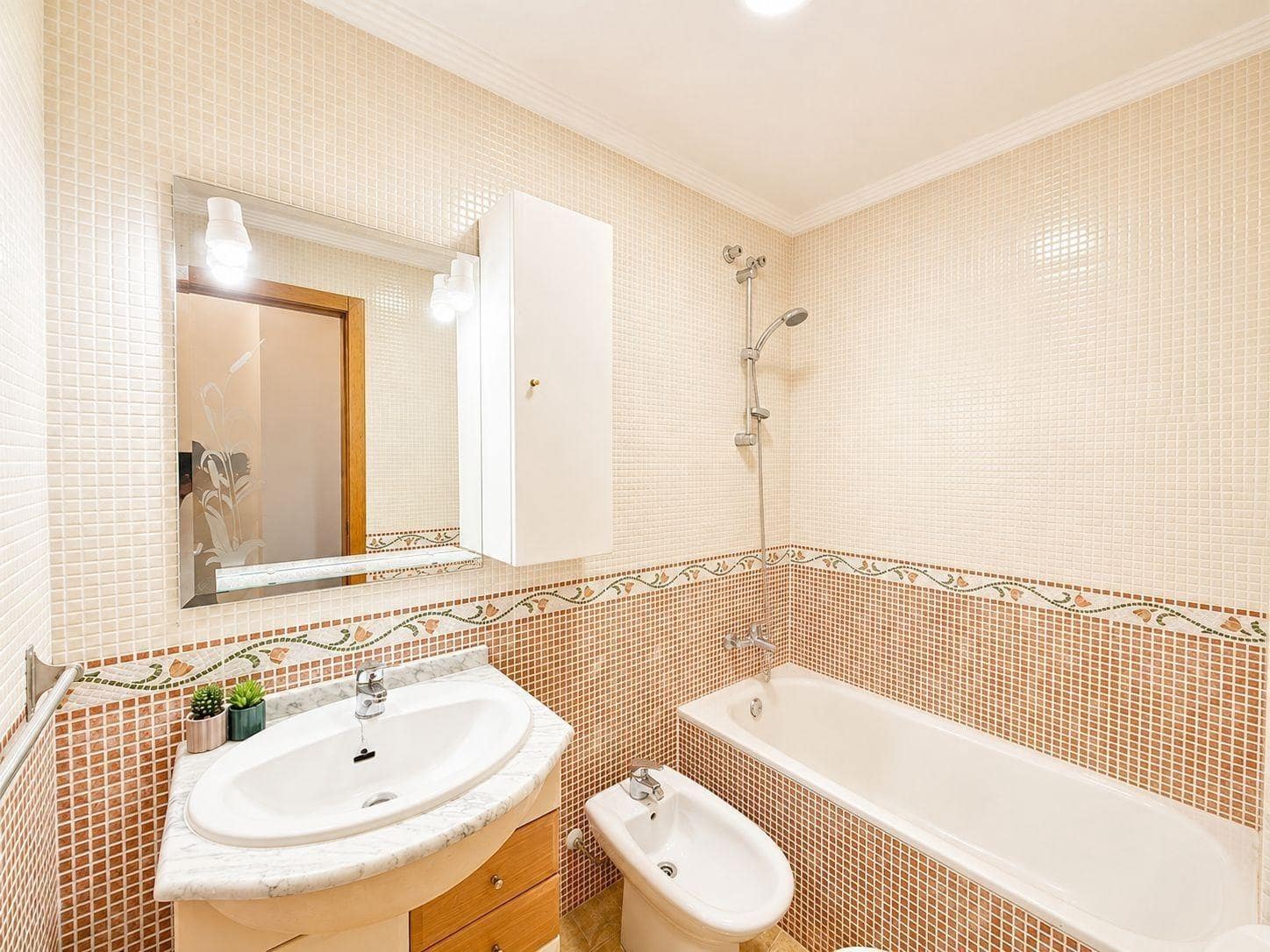 2 sypialnia Apartament na sprzedaż w Torrevieja z basenem - 139 900 € (Ref: 10049544)