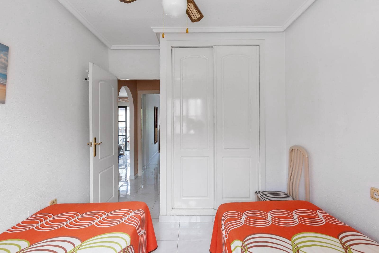 2 makuuhuone Huoneisto myytävänä paikassa Punta Prima mukana uima-altaan - 169 000 € (Ref: 10055494)